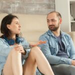 Revisite conversas antigas na relação de casal